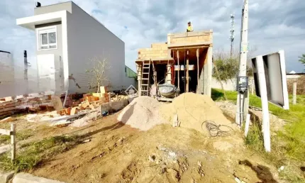 Casa com 2 quartos à venda na Rua Francisco Mattos Terres, 684, Aberta dos Morros, Porto Alegre, 59 m2 por R$ 420.000
