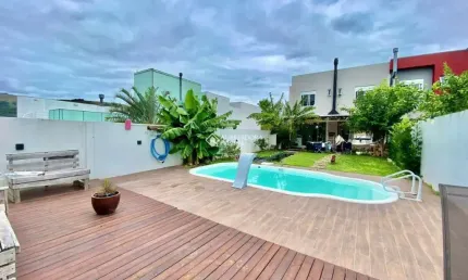 Casa em condomínio fechado com 3 quartos à venda na avenida juca batista, 2705, hípica, porto alegre, 272 m2 por r$ 750.000