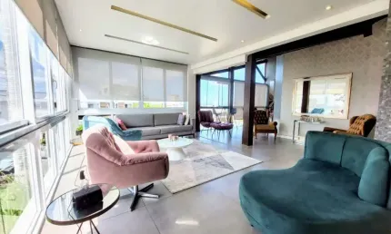 Casa em condomínio fechado com 5 quartos à venda na Rua Alcebíades Antônio dos Santos, 356, Nonoai, Porto Alegre, 350 m2 por R$ 2.500.000