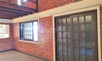 Casa com 3 quartos à venda na Avenida Celestino Bertolucci, 780, Aberta dos Morros, Porto Alegre, 149 m2 por R$ 400.000