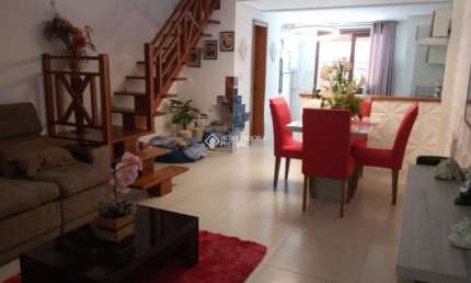Casa com 2 quartos à venda na Rua Bernardo Profes, 70, Hípica, Porto Alegre, 96 m2 por R$ 475.000