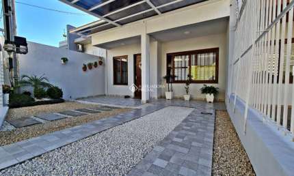 Casa com 3 quartos à venda na Rua José Francisco Costa, 1294, Lago Azul, Estância Velha, 101 m2 por R$ 535.000