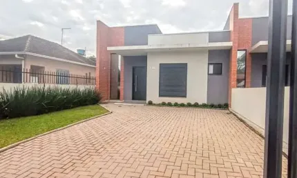 Casa com 3 quartos à venda na Rua Bolívia, 344, Canudos, Novo Hamburgo, 109 m2 por R$ 589.000
