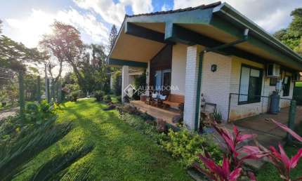 Casa com 6 quartos à venda na GUILHERME POSCHETZKY, 77, Vila Nova, Novo Hamburgo, 329 m2 por R$ 1.915.000