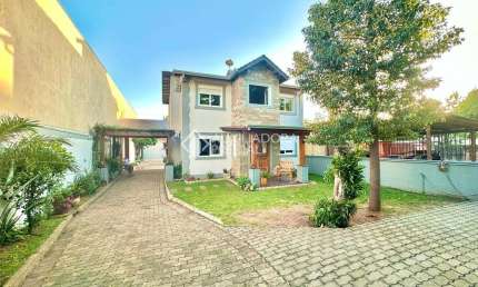 Casa com 4 quartos à venda na Rua Londres, 57, Canudos, Novo Hamburgo, 346 m2 por R$ 990.000