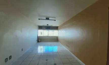 Sala comercial à venda na Avenida Pedro Adams Filho, 4790, Centro, Novo Hamburgo, 34 m2 por R$ 95.000