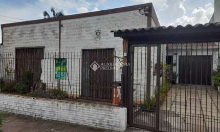 Casa com 2 quartos à venda na Rua Bartolomeu de Gusmão, 2099, Canudos, Novo Hamburgo, 97 m2 por R$ 640.000