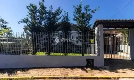 Casa com 3 quartos à venda na Rua Estrela, 48, Primavera, Novo Hamburgo, 86 m2 por R$ 380.000