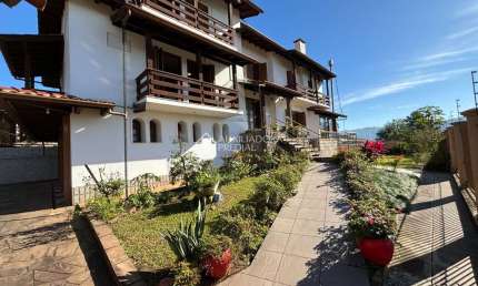 Casa com 5 quartos à venda na Rua José Antenor Nunes, 18, Vila Nova, Novo Hamburgo, 579 m2 por R$ 990.000