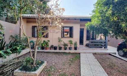 Casa com 4 quartos à venda na Rua Santo Augusto, 171, Boa Saúde, Novo Hamburgo, 187 m2 por R$ 589.880