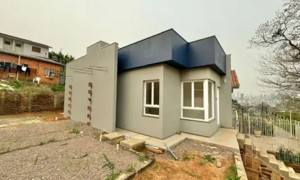 Casa com 2 quartos à venda na Rua Paquistão, 628, Rincão, Novo Hamburgo, 52 m2 por R$ 315.000
