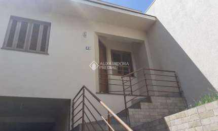 Casa com 2 quartos à venda na Rua Parobé, 35, São José, Novo Hamburgo, 64 m2 por R$ 245.000