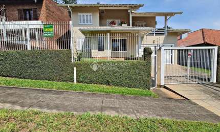 Casa com 3 quartos à venda na Rua Gustavo Leopoldo Feltes, 569, Canudos, Novo Hamburgo, 205 m2 por R$ 870.000