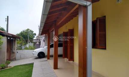 Casa com 4 quartos à venda na IMBUIA, 425, Operário, Campo Bom, 102 m2 por R$ 482.000