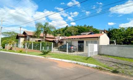 Casa com 2 quartos à venda na Mário Bier, 402, São José, Novo Hamburgo, 203 m2 por R$ 499.000