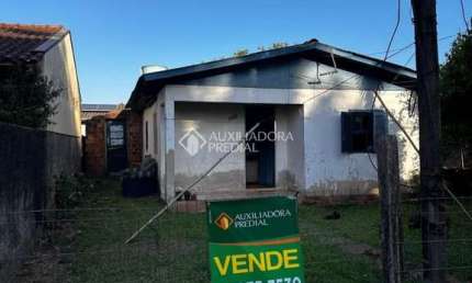 Casa com 2 quartos à venda na Rua Campo Bom, 1132, Canudos, Novo Hamburgo, 55 m2 por R$ 199.000