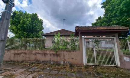 Casa com 2 quartos à venda na Rua Jaboti, 270, São Jorge, Novo Hamburgo, 166 m2 por R$ 450.000