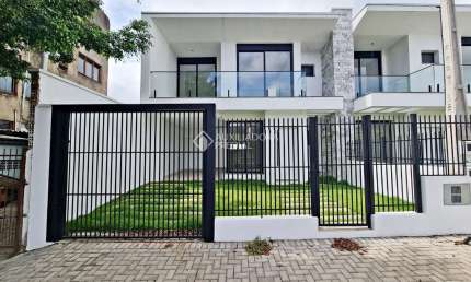 Casa com 3 quartos à venda na Oswaldo Cruz, 31, Bela Vista, Campo Bom, 134 m2 por R$ 740.000