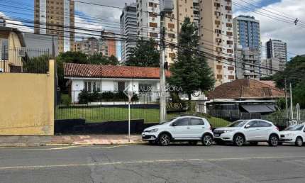 Casa com 4 quartos à venda na Rua Joaquim Nabuco, 1499, Centro, Novo Hamburgo, 185 m2 por R$ 1.894.000