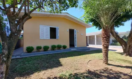 Casa com 3 quartos à venda na Rua Osvaldo Aranha, 625, Floresta, Estância Velha, 155 m2 por R$ 549.000