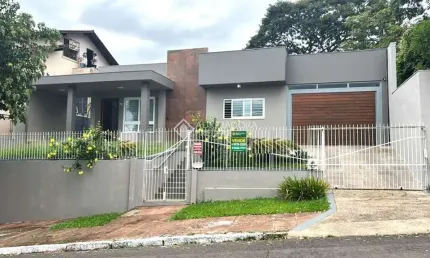 Casa com 3 quartos à venda na Rua Barão de Rio Branco, 79, Operário, Novo Hamburgo, 153 m2 por R$ 890.000
