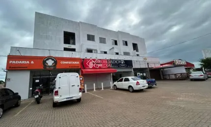 Apartamento com 2 quartos à venda na Nicolae Vasilescu, 1400, Canudos, Novo Hamburgo, 62 m2 por R$ 236.900