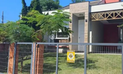 Casa com 4 quartos à venda na Enéas Faraco Guimarães, 813, Pinguirito, Garopaba, 133 m2 por R$ 1.550.000