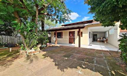 Casa com 3 quartos à venda na Rua Corumbá, 998, Liberdade, Novo Hamburgo, 159 m2 por R$ 440.000
