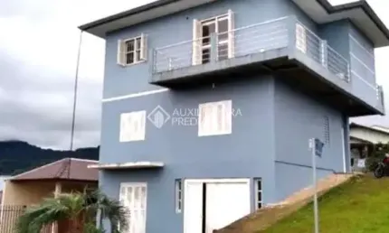 Casa com 4 quartos à venda na Tânia Simon, 1431, Metzler, Campo Bom, 213 m2 por R$ 590.000