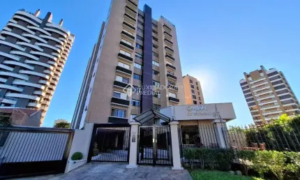 Apartamento com 3 quartos à venda na Avenida Doutor Maurício Cardoso, 1555, Centro, Novo Hamburgo, 144 m2 por R$ 1.050.000