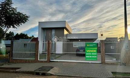 Casa com 2 quartos à venda na Da Macieira, 36, Rosas, Estância Velha, 150 m2 por R$ 750.000