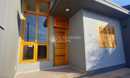 Casa com 2 quartos à venda na Rua Roma, 14, Canudos, Novo Hamburgo, 58 m2 por R$ 350.000