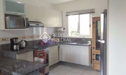 Casa em condomínio fechado com 2 quartos à venda na Rua Pedro Petry, 190, Rondônia, Novo Hamburgo, 59 m2 por R$ 240.000