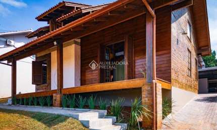 Casa com 3 quartos à venda na Rua Arábia, 465, Rincão, Novo Hamburgo, 183 m2 por R$ 750.000