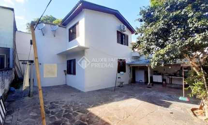 Casa com 4 quartos à venda na Rua Barão de Rio Branco, 560, Operário, Novo Hamburgo, 166 m2 por R$ 585.000