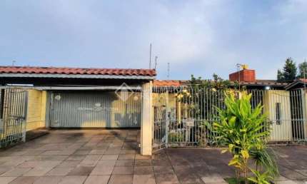 Casa com 3 quartos à venda na Rua do Louro, 235, Guarani, Novo Hamburgo, 273 m2 por R$ 750.000