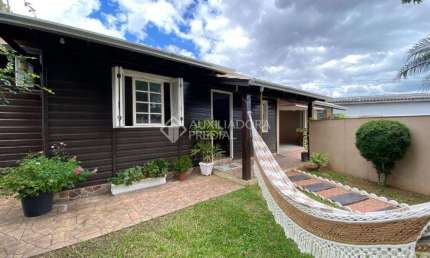 Casa com 3 quartos à venda na Rua São Domingos, 92, Liberdade, Novo Hamburgo, 185 m2 por R$ 430.000
