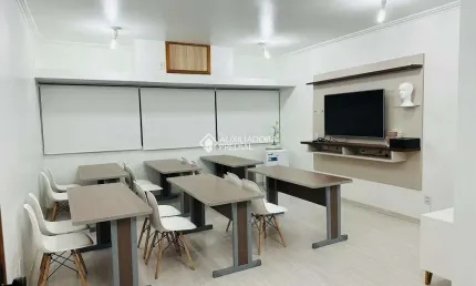Sala comercial à venda na Rua Itapeva, 90, Passo da Areia, Porto Alegre, 31 m2 por R$ 240.000