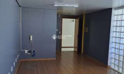 Sala comercial à venda na Rua Jari, 89, Passo da Areia, Porto Alegre, 39 m2 por R$ 185.000