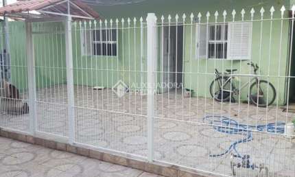 Casa com 2 quartos à venda na Rua Reverendo Daniel Betts, 198, Morro Santana, Porto Alegre, 60 m2 por R$ 240.000