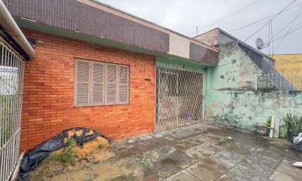 Casa com 4 quartos à venda na Avenida Sargento Manoel Raymundo Soares, 60, Jardim Carvalho, Porto Alegre, 128 m2 por R$ 650.000