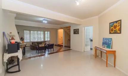 Casa com 4 quartos à venda na Avenida Karl Iwers, 273, Jardim Itu Sabará, Porto Alegre, 317 m2 por R$ 1.500.000