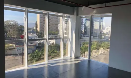 Sala comercial à venda na Avenida Senador Tarso Dutra, 161, Petrópolis, Porto Alegre, 70 m2 por R$ 700.000