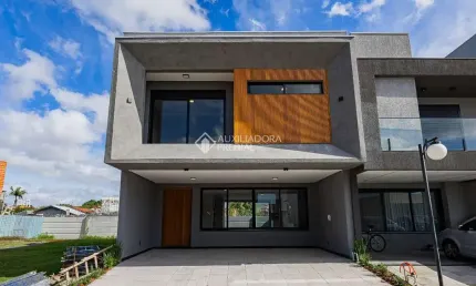 Casa em condomínio fechado com 3 quartos à venda na rua théo benevenuto, 183, sarandi, porto alegre, 225 m2 por r$ 1.860.000