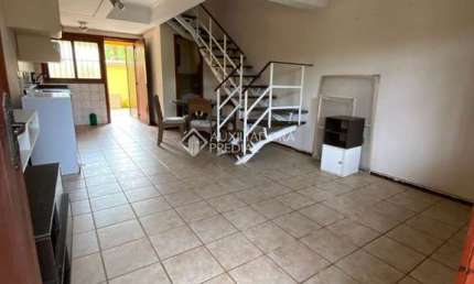 Casa com 3 quartos à venda na Rua Luiz Fontoura Júnior, 88, Jardim Itu Sabará, Porto Alegre, 107 m2 por R$ 400.000