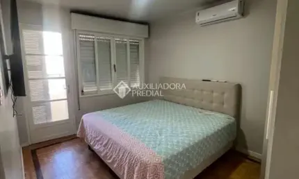 Apartamento com 2 quartos à venda na Avenida Cristóvão Colombo, 1708, Floresta, Porto Alegre, 73 m2 por R$ 320.000