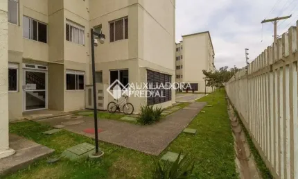 Apartamento com 2 quartos à venda na rua irmã teresilda steffen, 115, mário quintana, porto alegre, 40 m2 por r$ 150.000