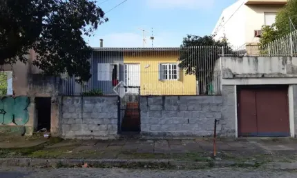 Casa em condomínio fechado com 2 quartos à venda na Avenida Frei Henrique de Coimbra, 185, Vila Ipiranga, Porto Alegre, 85 m2 por R$ 350.000