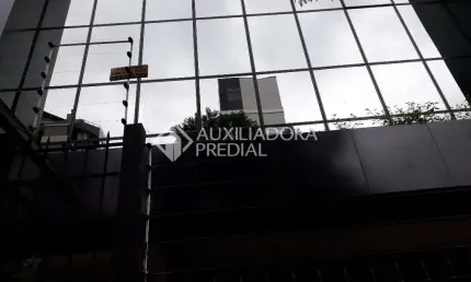 Sala comercial à venda na Rua Marcelo Gama, 1215, Auxiliadora, Porto Alegre, 47 m2 por R$ 426.443