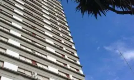 Sala comercial à venda na Rua Ramiro Barcelos, 1172, Rio Branco, Porto Alegre, 48 m2 por R$ 399.000
